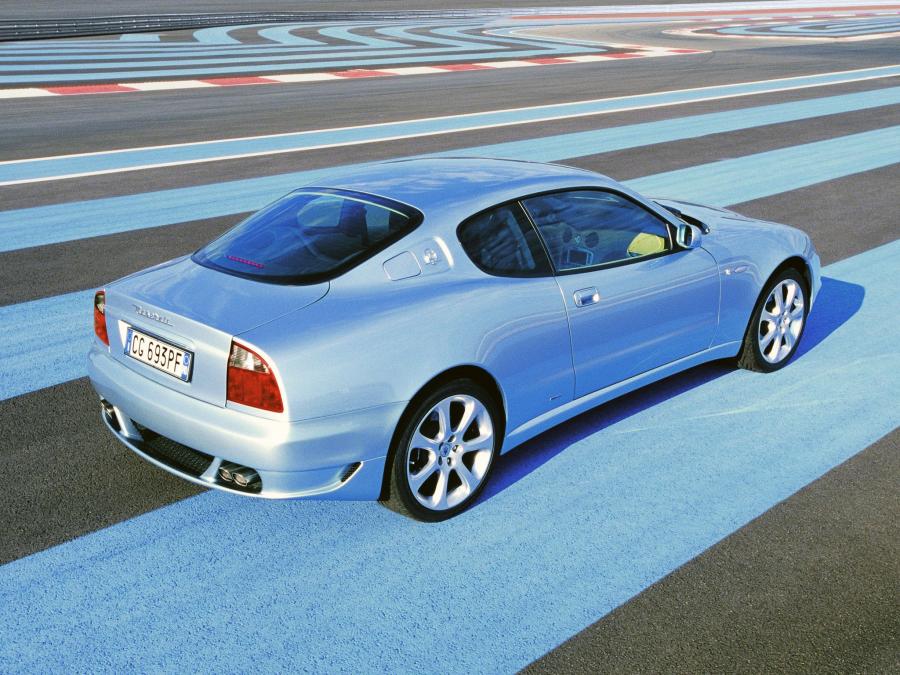  Maserati Coupe 2004 года  (фото 11 из 16)